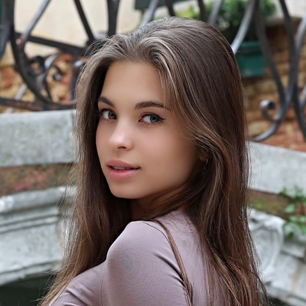 leraferal Valeriia Makusheva Watch instagram stories and profile anonymous